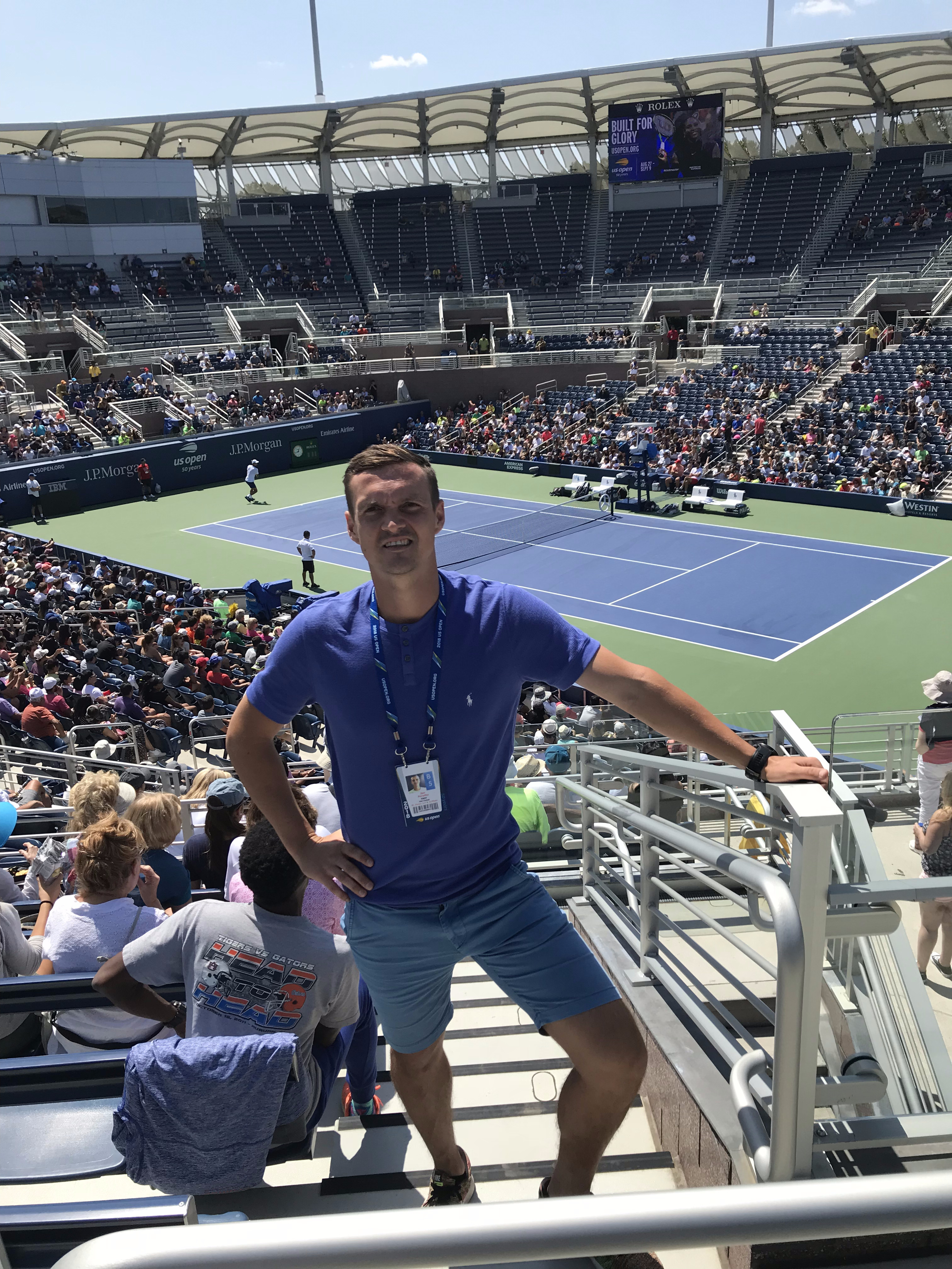 Coaching on clay court